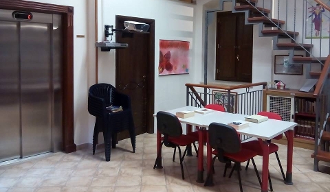 Interno Biblioteca