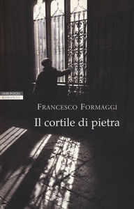 Il cortile  di pietra